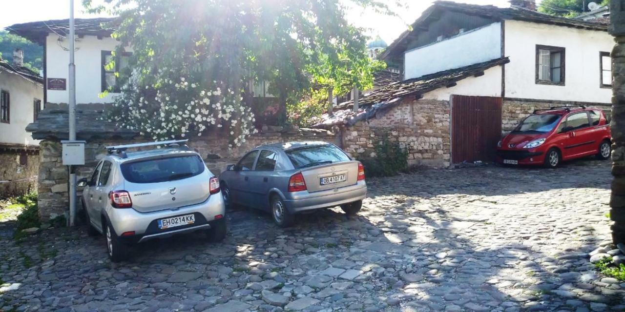 The Tinkov House In Łowecz Zewnętrze zdjęcie